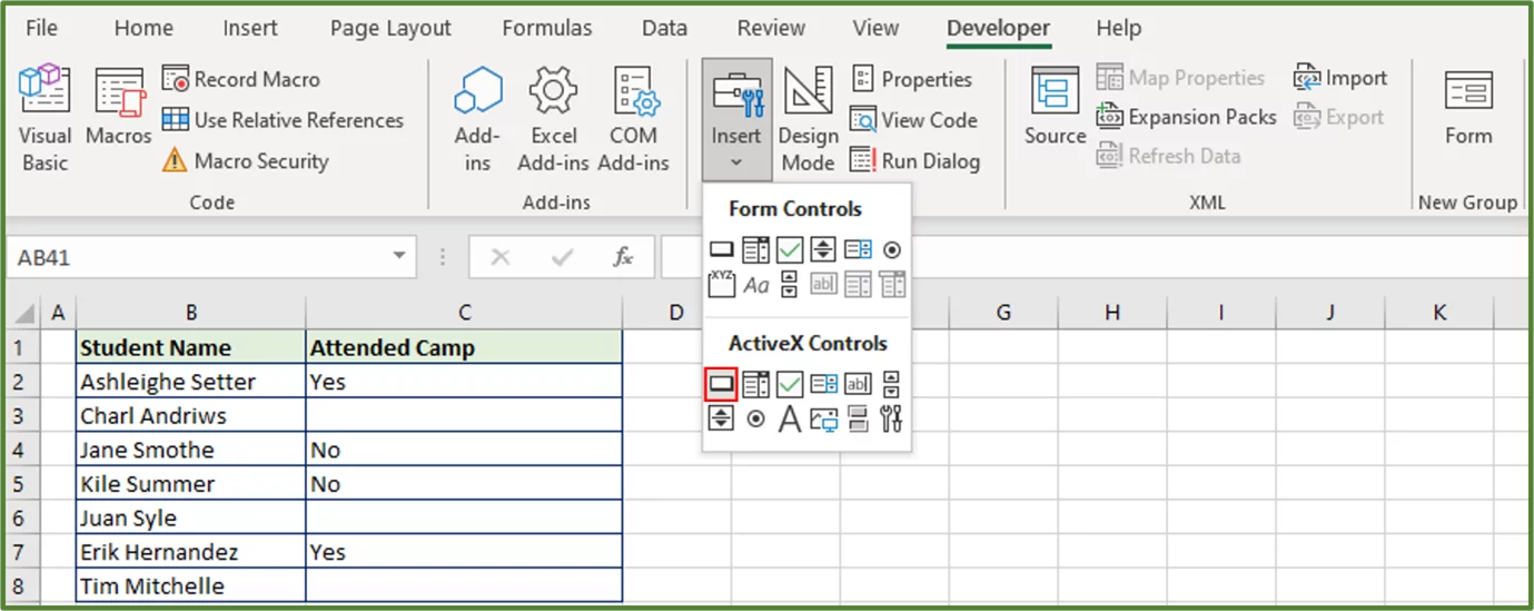 Screenshot showing the Command button in the ActiveX Controls section, highlighted.